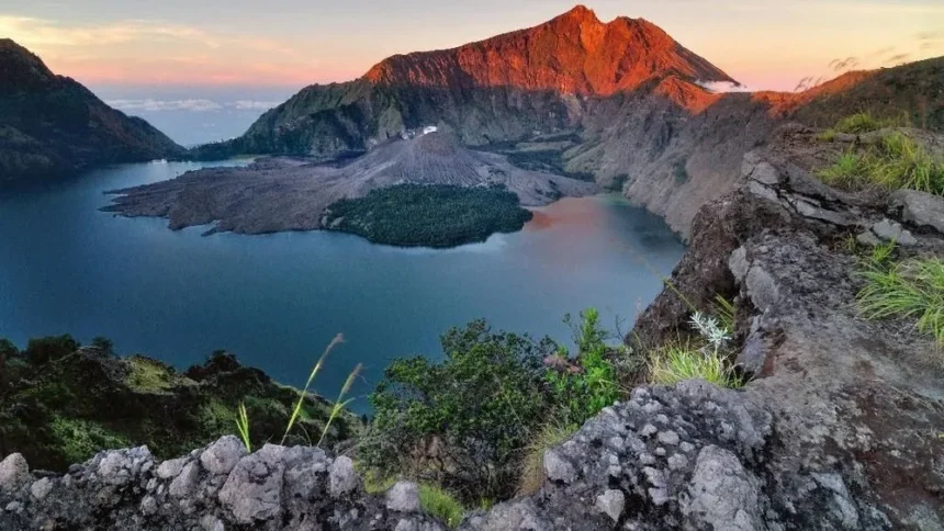 Puncak Gunung Rinjani / Foto : Dok