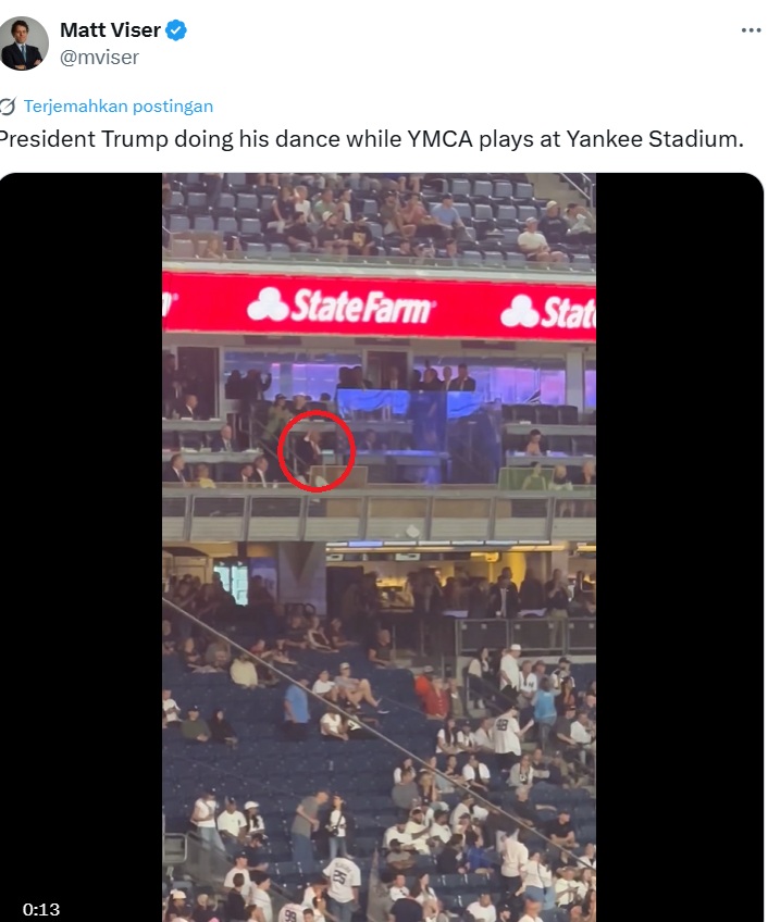 Tangkapan layar postingan Presiden Trump sedang menarik / Foto: X