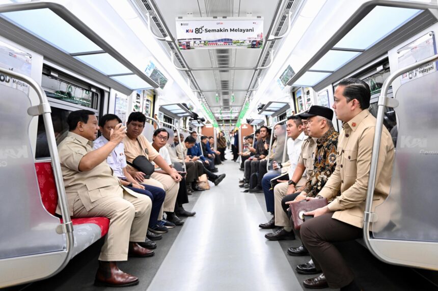 Presiden Prabowo saat meresmikan Stasiun Tanah Abang Jakarta/ Foto: setneg