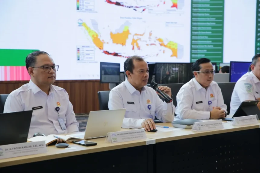 Kepala BMKG, Teuku Faisal Fathani (tengah)/ Foto: BMKG
