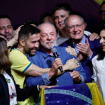 Presiden Brasil Luiz Inácio Lula da Silva berbicara setelah memenangkan pemilihan presiden putaran kedua, di Sao Paulo, Brasil/ Foto: Reuters