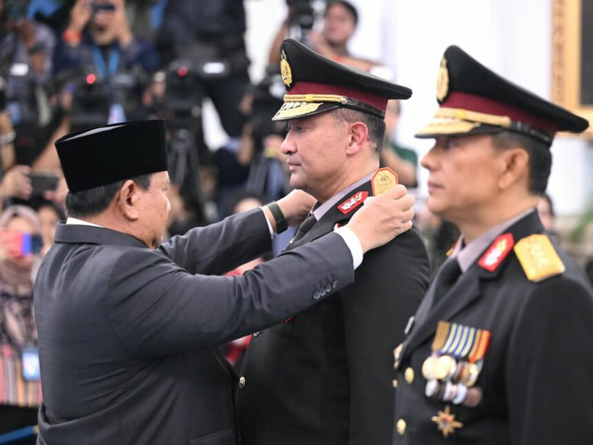 Presiden melantik Jenderal Polisi Suyudi Ario Seto sebagai Kapolri/ Foto: BPMI Setpres