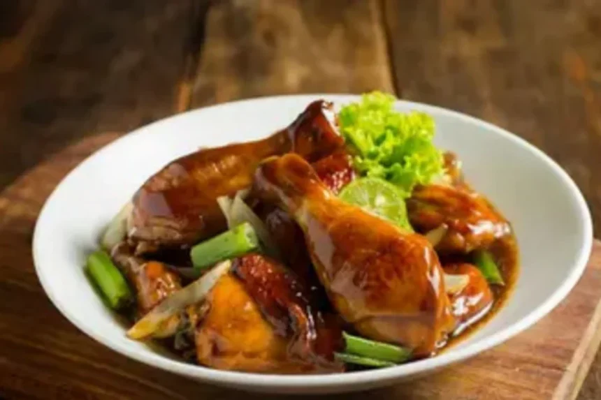 Sajian ayam kecap yang menggoda / foto : Istimewa