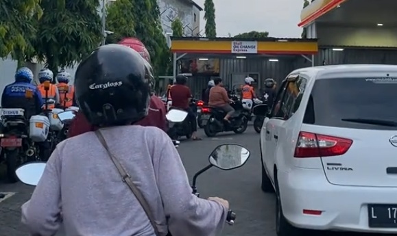 Foto antrean di Shell/istimewa