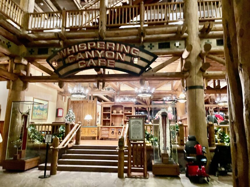 Whispering Canyon Café akan direbovasi selama bulan Mei / Foto : Disney World