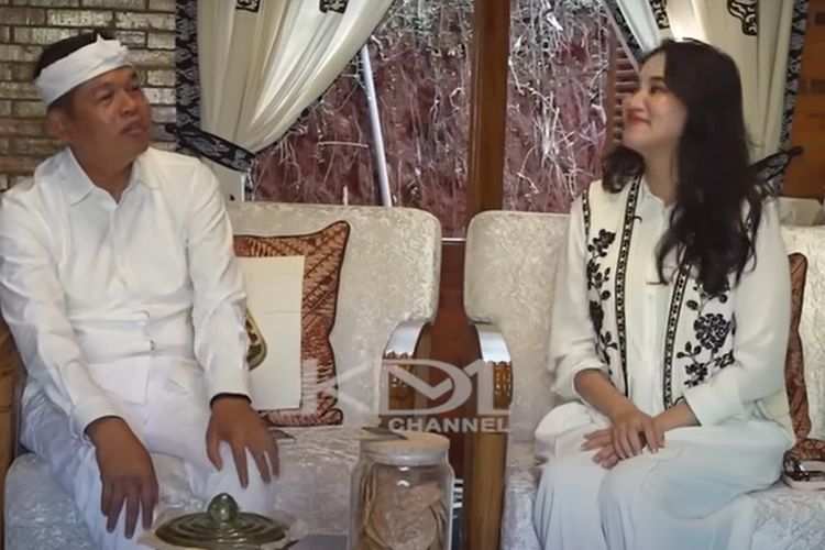 Dialog Dedi Mulyadi dan Sherly Tjoanda yang viral di media sosial / Foto : capture medsos