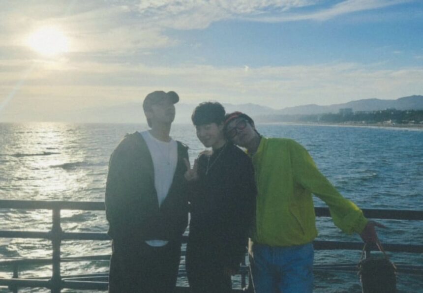 Foto BTS yang diposting untuk penggemar / Foto : llkpop