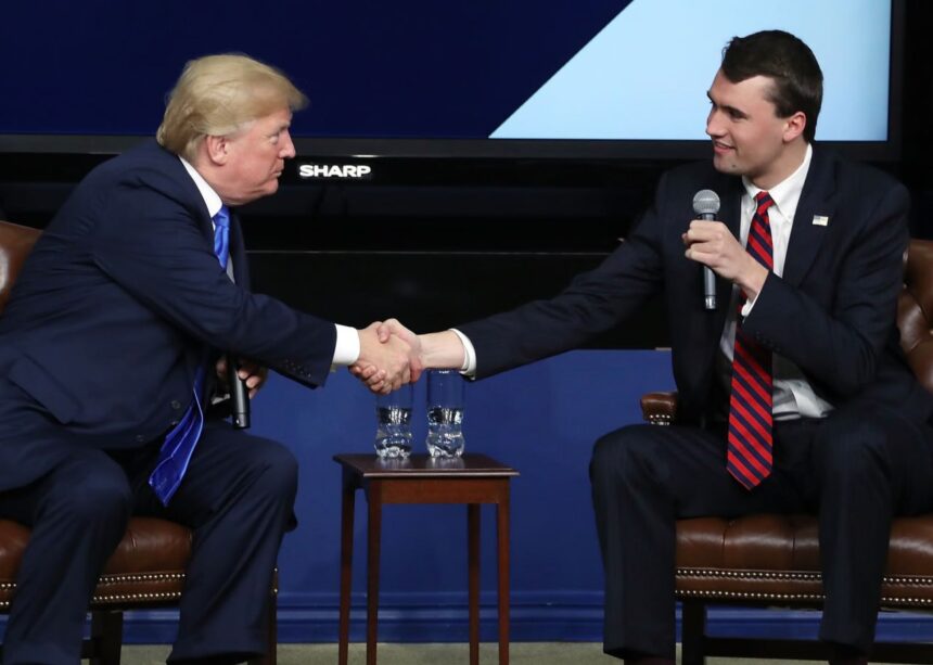 Charlie Kirk saat bersama Presiden Donald Trump / Foto : X