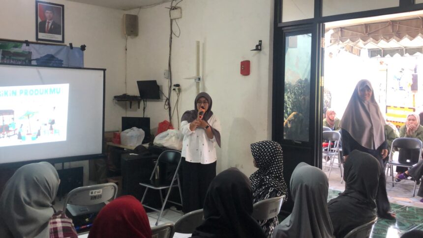 Zahrotul munawwaroh saat menyampaikan materinya/dok.aktual.co.id
