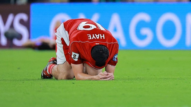 Thom Haye menangis usai Timnas Indonesia gagal lolos ke Piala Dunia 2026 / Ist