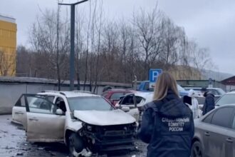 Mobil meledak yang dikendarai Letnan Jenderal Fanil Sarvarov/ Foto: capture The Guardian