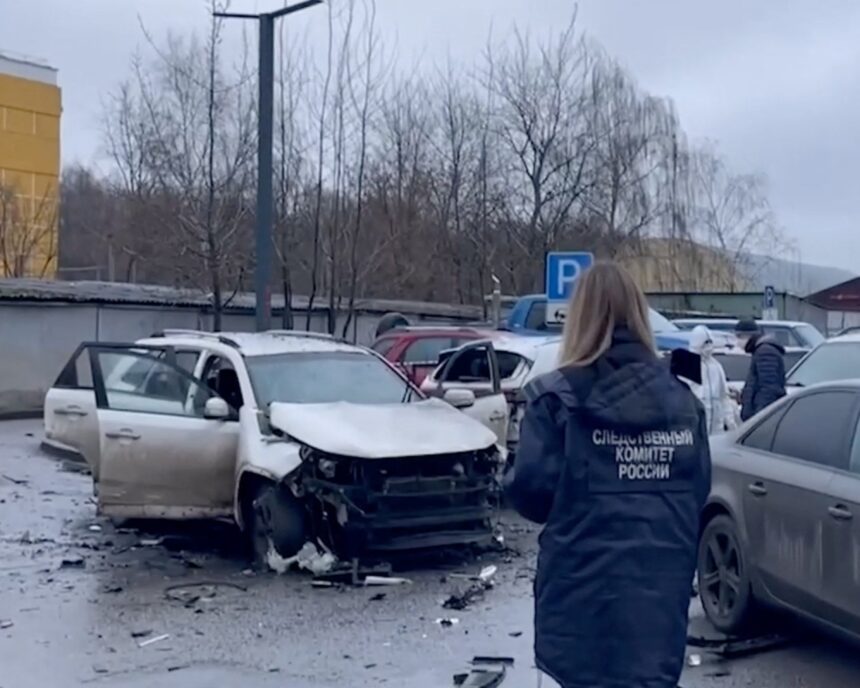 Mobil meledak yang dikendarai Letnan Jenderal Fanil Sarvarov/ Foto: capture The Guardian
