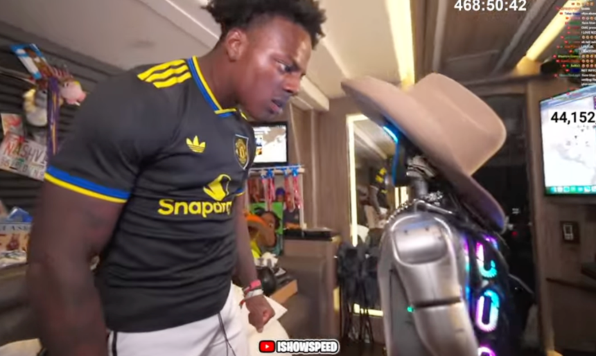 Tangkapan layar saat IShowSpeed konten bareng Rizzbot/ Foto: Techcrunch