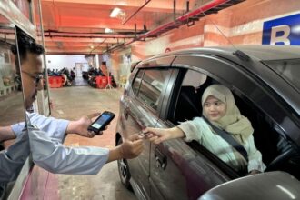 Pembayaran parkir akan menggunakan E Money di Surabaya/ Foto: Pemkot Surabaya