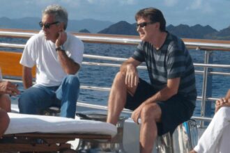 Jeffrey Epstein (kiri) dan Peter Mandelson/ Foto: The Guardian