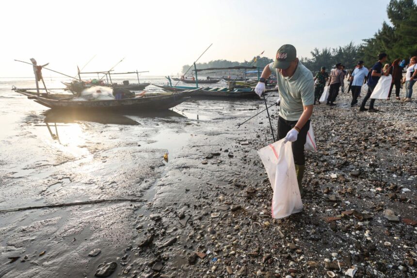 Wali Kota Eri Cahyadi dalam Hari Peduli Sampah Nasional (HPSN) 2026/ Foto: Pemkot Surabaya