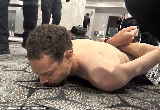 Cole Tomas Allen saat diamankan Secret Service/ Foto: daily mail