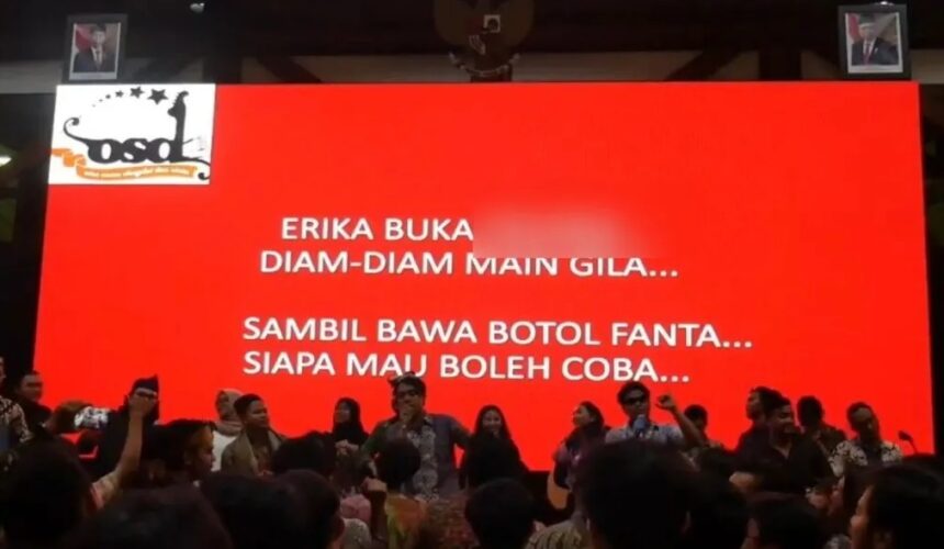 Tangkapan layar lirik Erika yang ditampilkan publik/ Foto: capture ANTARA