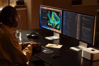 Ilustrasi McBook Pro/ Foto: engagatged