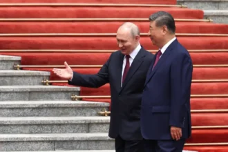 Presiden Xi Jinping dan Presiden Putin/ Foto: Aljazeera