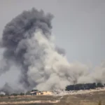 Foto diambil dari daerah Marjayoun di Lebanon selatan setelah serangan udara Israel di desa Kfar Tibnit/ Foto: capture Aljazeera