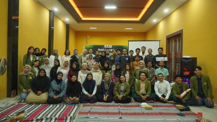 Foto bersama pemateri, mahasiswa dan peserta pelatihan/dok.aktual.co.id