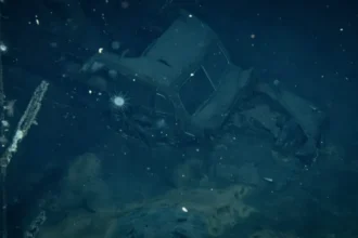 Penampakan mobil Ford di dasar Samudra Pasifik/ Foto: carscoops