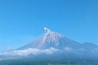 Gunung Semeru erupsi/ Foto: Capture ANTARA