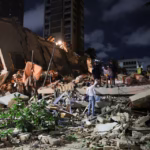 Kerusakan gedung dampak gempa bumi di Venezuela/ Foto: Reuters