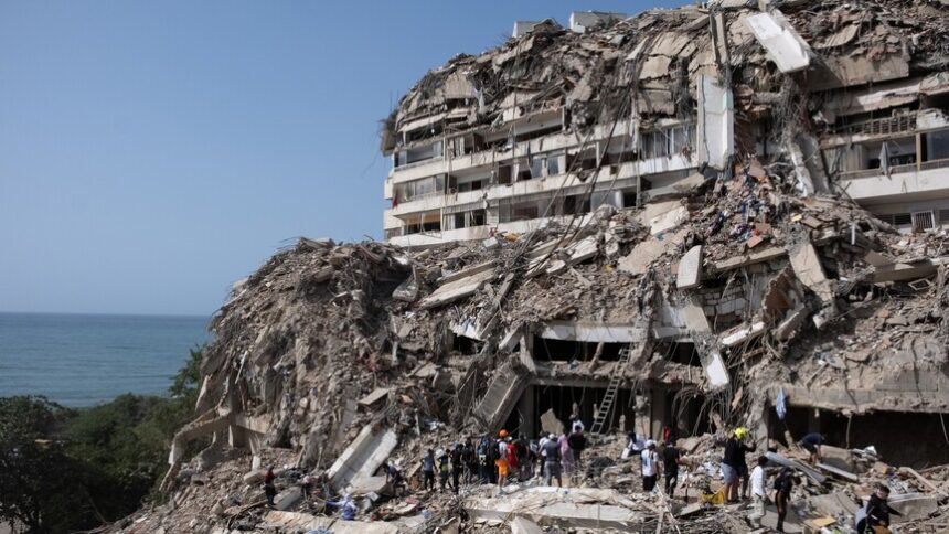 Gedung rusak akibat gempa bumi di Venezuela/ Foto: Anadolu