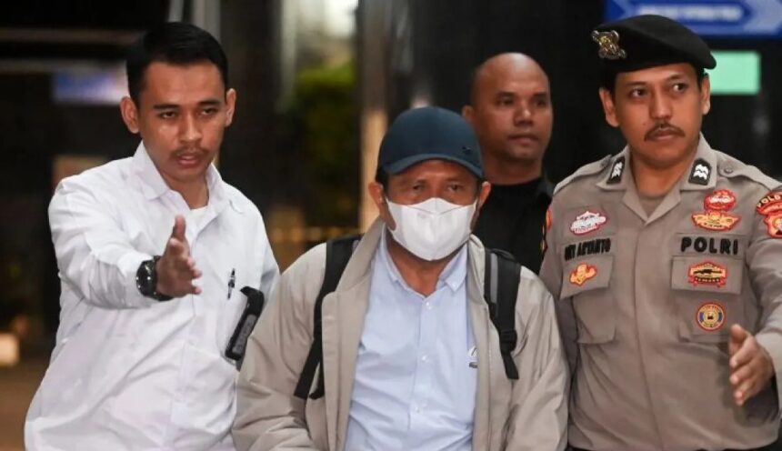 Bupati Lombok Barat Lalu Ahmad Zaini menjalani pemeriksaan di Gedung KPK, Jakarta/ Foto: ANTARA