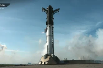 Wahana Starship V3 kedua milik SpaceX mencoba diluncurkan pada 16 Juli 2026. Upaya tersebut dibatalkan pada detik terakhir/ Foto: space