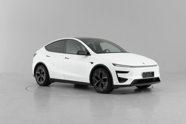 Tesla model Y / Foto: Arena EV