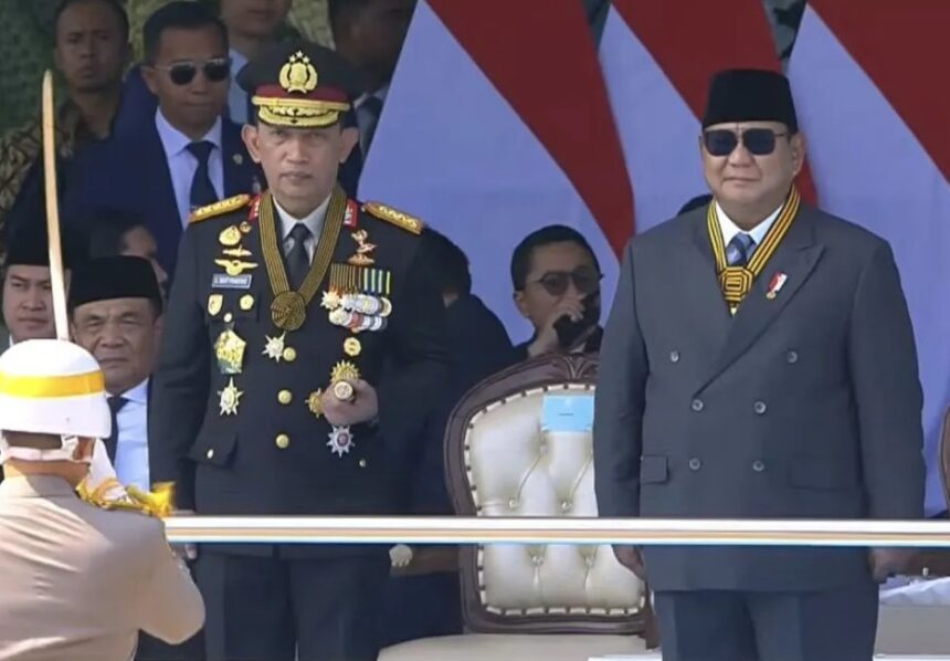 Presiden Prabowo dan Kapolri Jenderal Pol Listyo Sigit Prabowo (kiri)/ Foto: ANTARA