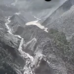 Penambakan longsor di Tiongkok dan Nepal/ Foto: vietnam