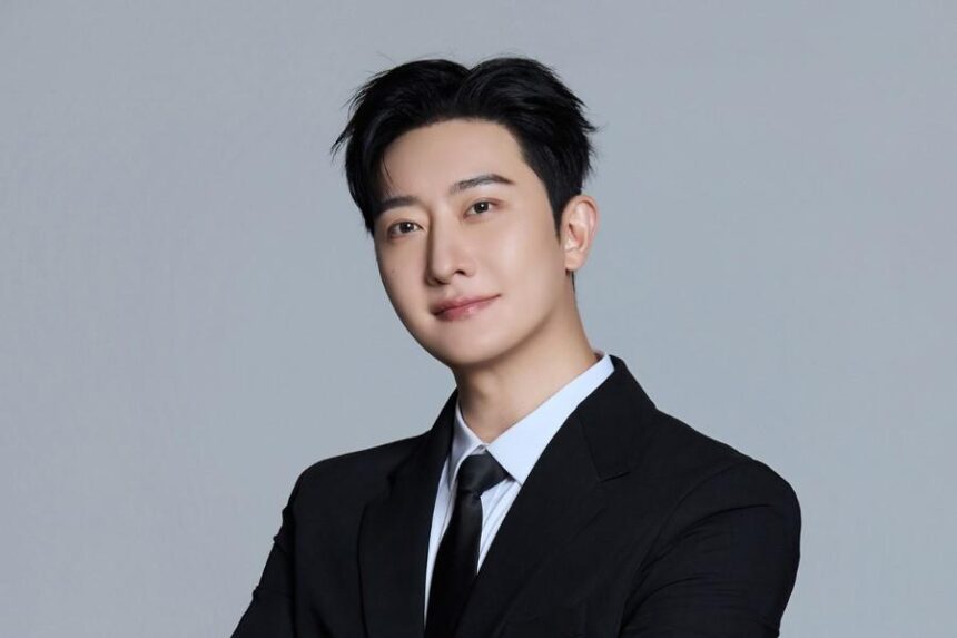 Zhoumi dari SUPER JUNIOR-M / Foto: soompi