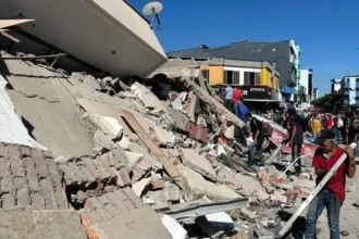 Banguna runtuh akibat gempa bumi di Kolombia/ Foto: Anadolu