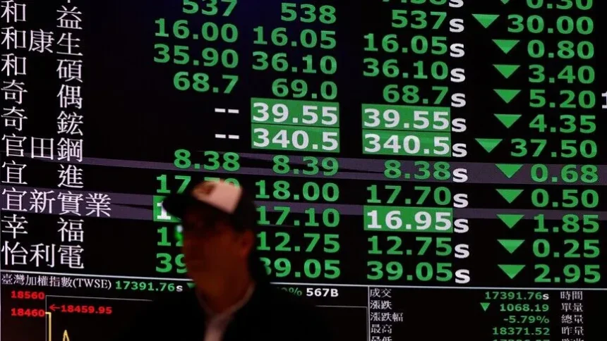Pergerakan pasar saham/ Foto: anadolu