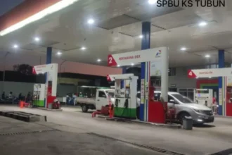 Aktivitas SPBU di Makassar/ Foto: ANTARA