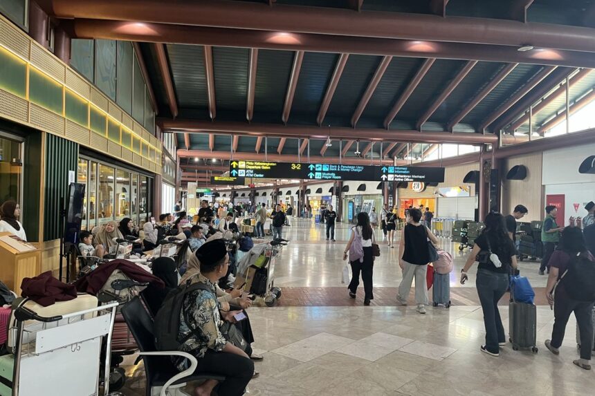 Suasana terminal Bandar Udara Soekarno Hatta/ Foto: courtesy KOMPAS