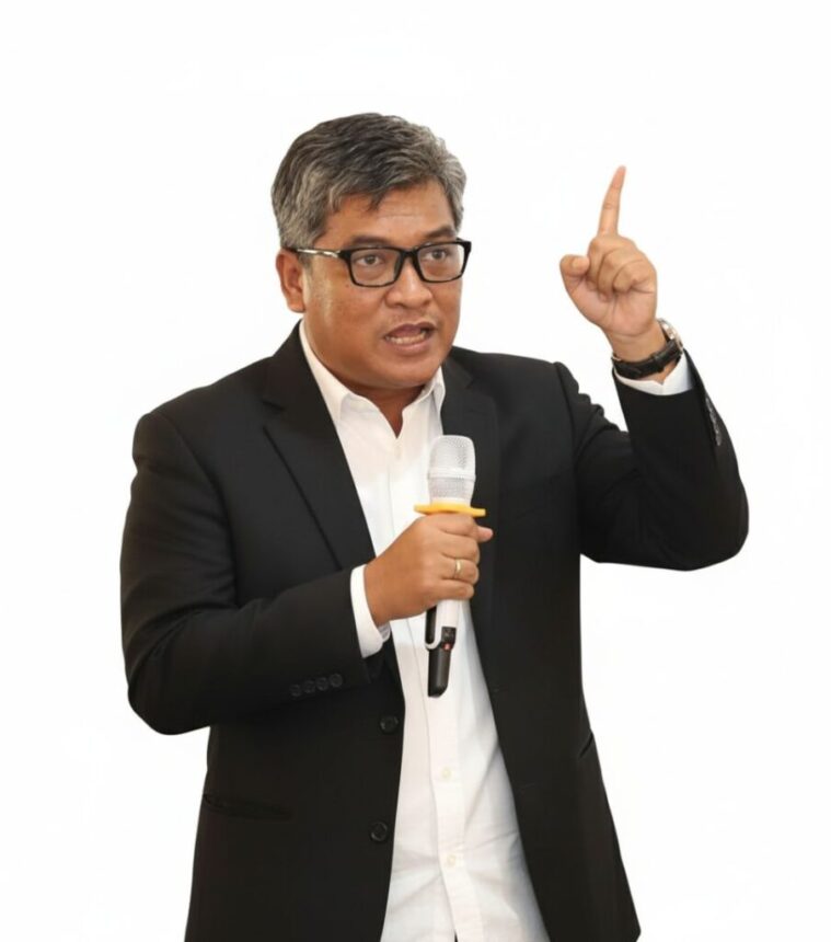 Almarhum Airlangga Pribadi Kusman/ Foto: UNAIR