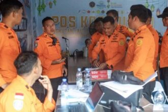 Tim SAR gabungan berkoordinasi terkait operasi pencarian dan penanganan kecelakaan Kapal Virgo Transport 8 / Foto: ANTARA