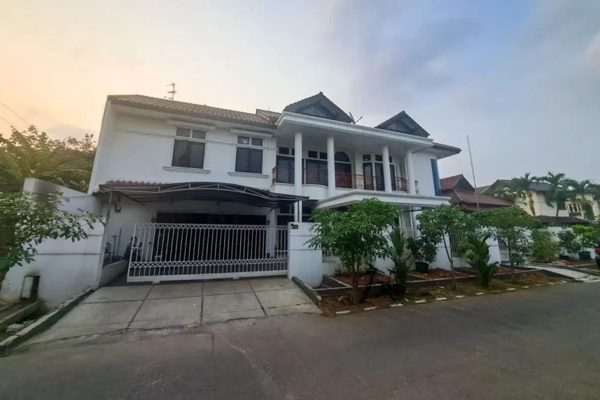 Rumah tersangka kasus dugaan korupsi di lingkungan Kementerian Agraria dan Tata Ruang/Badan Pertanahan Nasional (ATR/BPN) Lampri/ Foto: ANTARA