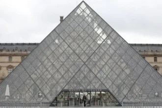 Museum Louvre/ Foto: Anadolu